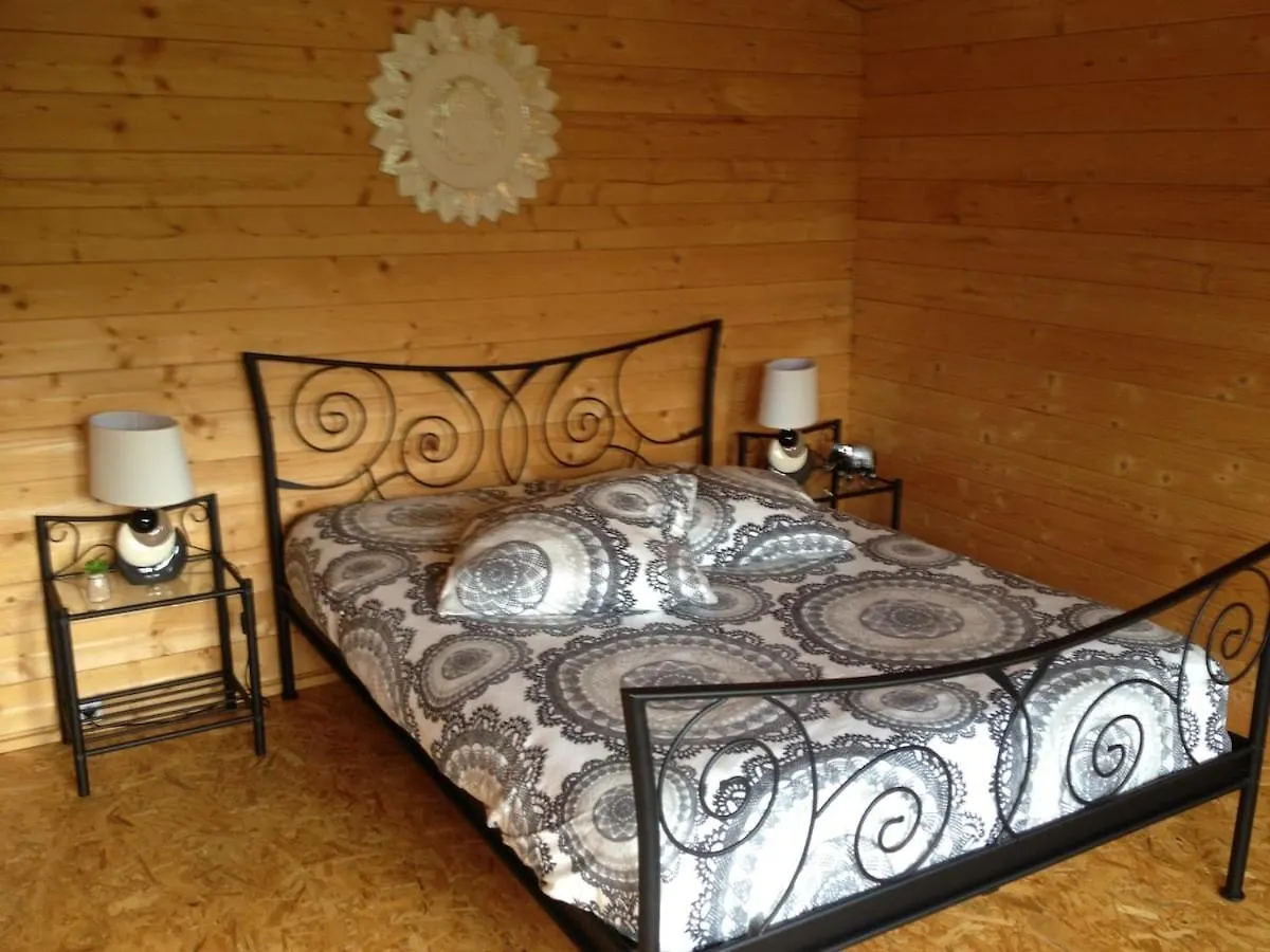 Maison De Vacances Avec Ses Petits Chalets Aouste-sur-Sye Holiday home