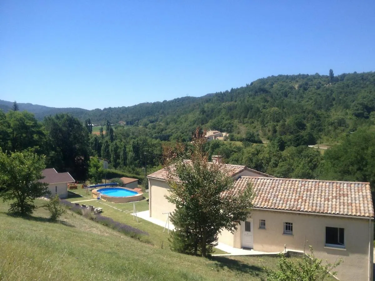 Maison De Vacances Avec Ses Petits Chalets Aouste-sur-Sye